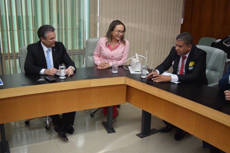 André de Paula, deputada Ivoneide Caetano e vereador Zezinho Alves / Foto: Paky Rodrigues/MPA