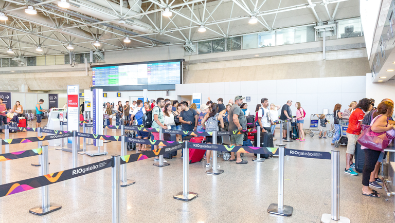 Mais de 36 milhões de passageiros voaram pelo país de janeiro a maio deste ano. Foto: Arquivo Mtur