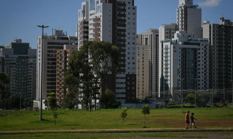 Progressividade vale para o segmento: imóveis de alto padrão terão taxa um pouco maior. Foto: André Borges/Agência Brasília