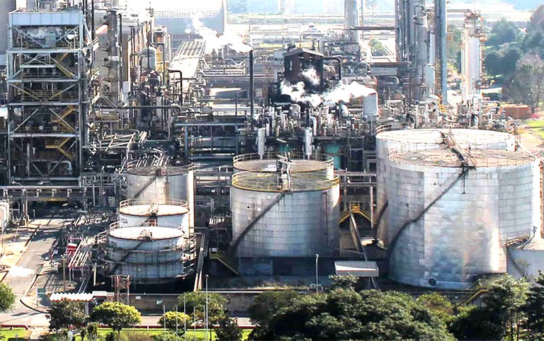 Setor de produtos químicos foi o que mais contribuiu para o resultado positivo da indústria do Rio Grande do Sul. Foto: Agência Petrobras