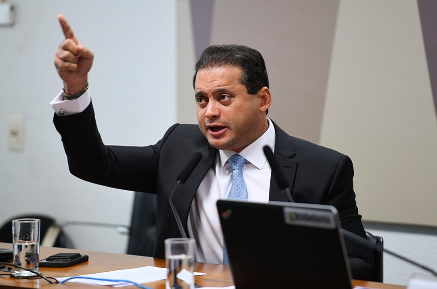 Weverton apresentou relatório favorável ao PLP 192/2023, da deputada Dani Cunha; texto vai ao Plenário. Edilson Rodrigues/Agência Senado 