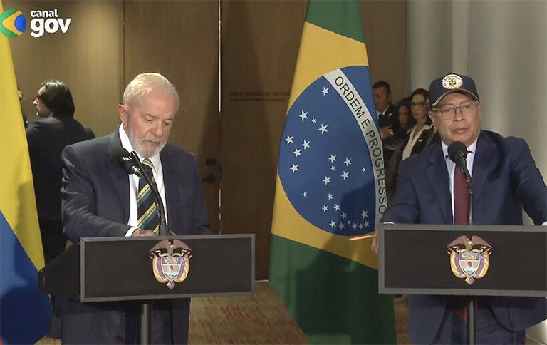 Lula e Petro voltam a cobrar atas do CNE, mas criticam sanções unilaterais contra o país vizinho. Foto: Reprodução/Canal Gov