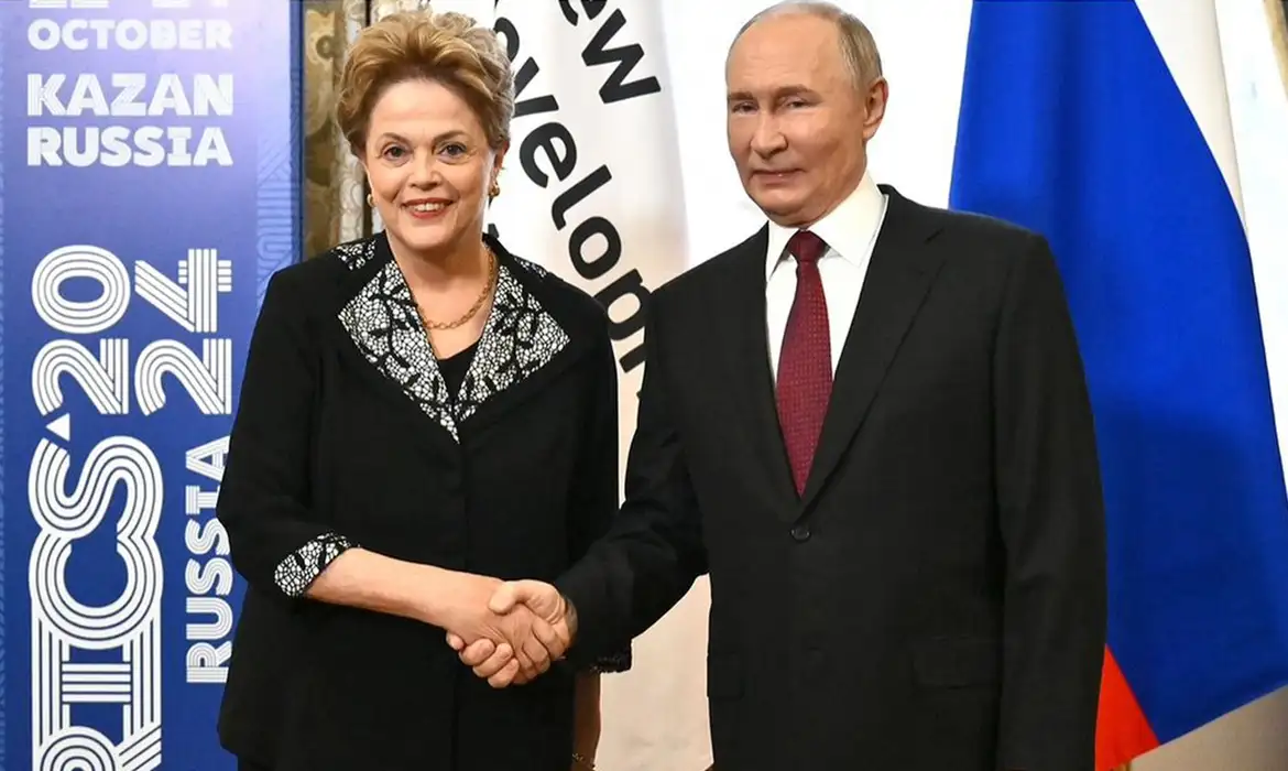 O presidente russo Vladimir Putin se reuniu com a presidente do Novo Banco de Desenvolvimento, Dilma Rousseff, no primeiro dia da cúpula dos Brics. Foto: dilmarousseff/Instagram