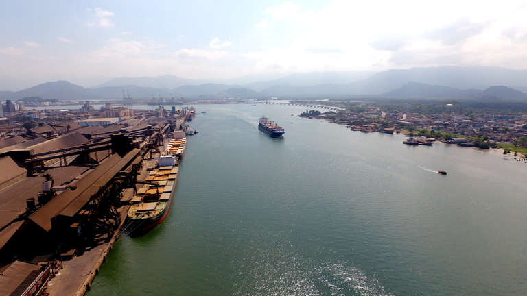 Portos públicos crescem 5,42% no 3° trimestre e batem recorde para o período. Foto: Divulgação/Porto de Santos