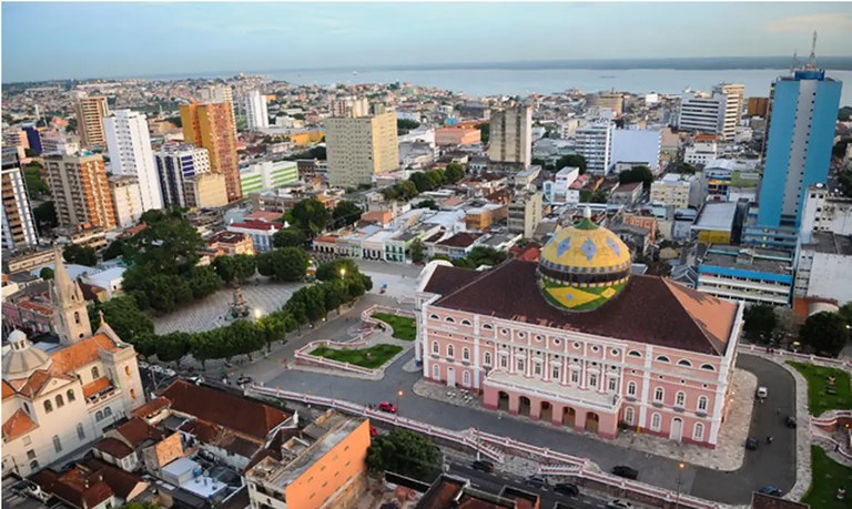 Vista aérea de Manaus: papel das companhias de menor porte é ainda mais crítico na Amazônia, onde elas enfrentam sérias restrições de acesso a financiamento de longo prazo. Foto: Michael Dantas/Gov AM