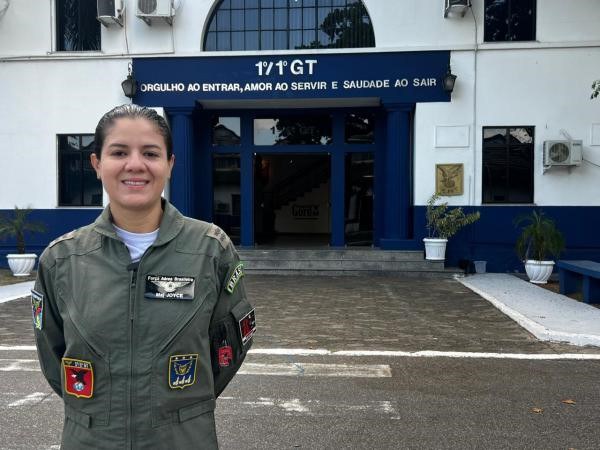 Major Joyce: pioneirismo e liderança das mulheres em todas as áreas. Foto: FFAA