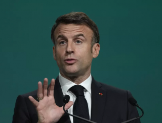 Macron diz que Europa deve reconsiderar relações com a Rússia em prol da paz