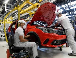 Ceará e Minas Gerais se destacam no aumento da produção industrial em agosto