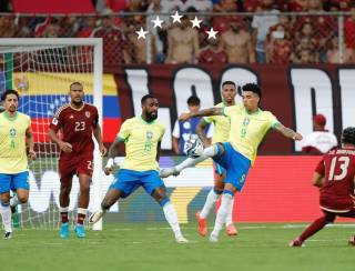 Brasil joga mal e não passa de empate com a Venezuela