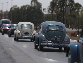 Governo Federal não cobra 'taxa ambiental' de carros com mais de 20 anos