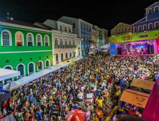 Congresso valoriza tradição e reconhece importância cultural do Carnaval