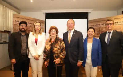 Embaixadores do Reino dos Países Baixos e da Espanha destacam potencial turístico da Bahia