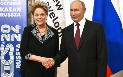 Com Putin, Dilma defendeu expansão do Brics e uso de moedas locais