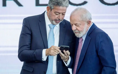 Lira e Lula se reúnem no Alvorada em meio a bloqueio de emendas