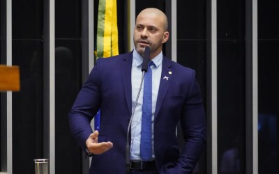 STF determina que ex-deputado Daniel Silveira entregue pistola registrada em seu nome