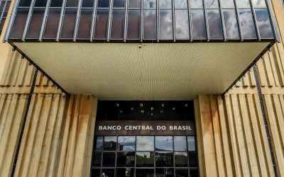 Copom eleva juros básicos da economia para 13,25% ao ano